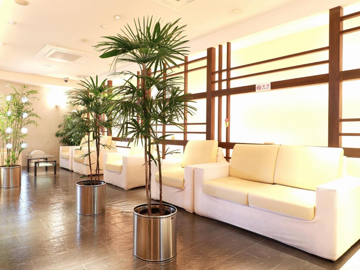 Toyama Town Hotel Экстерьер фото